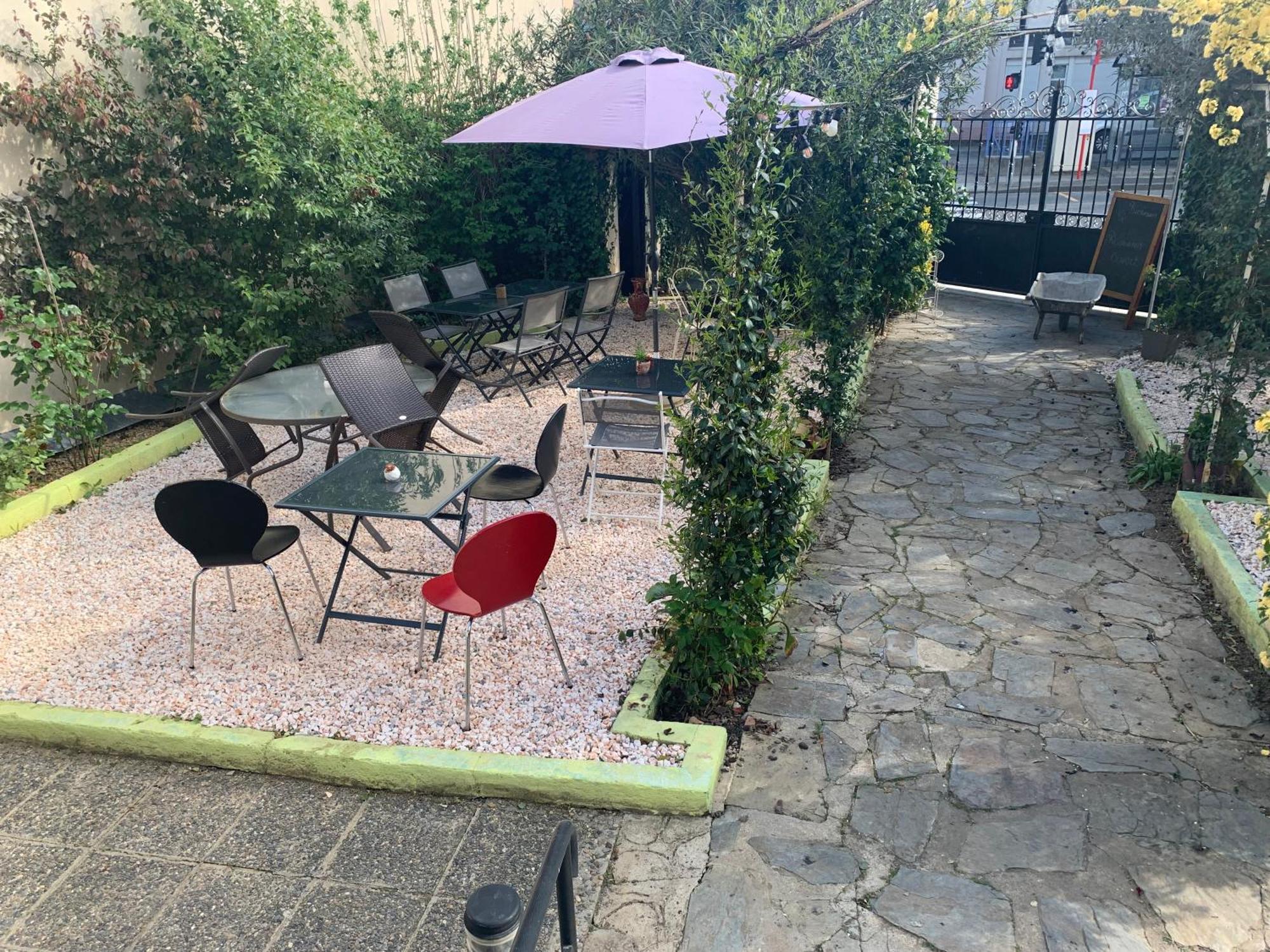 Le Jardin D Ines Hotel Espéraza Buitenkant foto